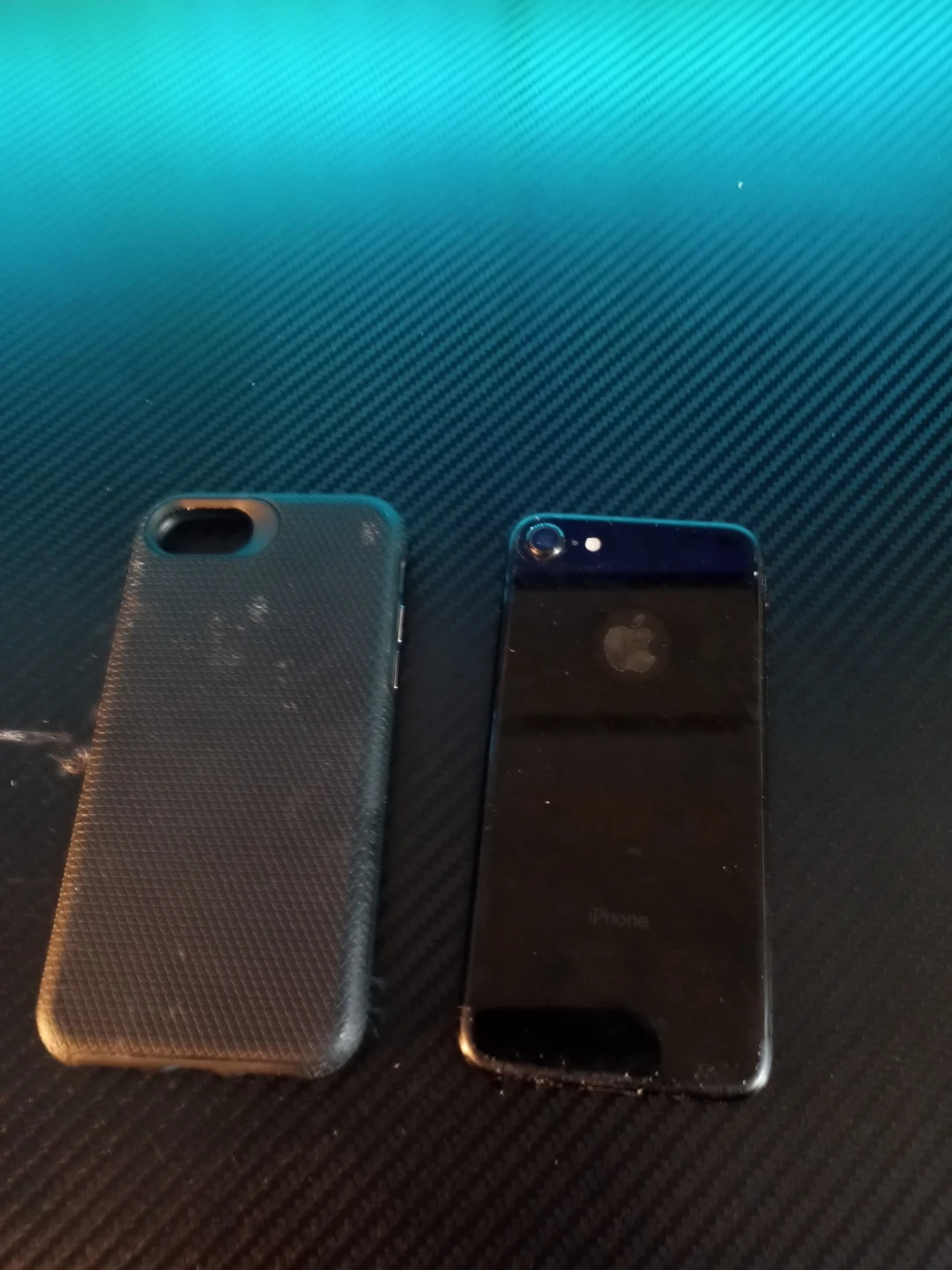 Apple iPhone7  with Case - photo 2