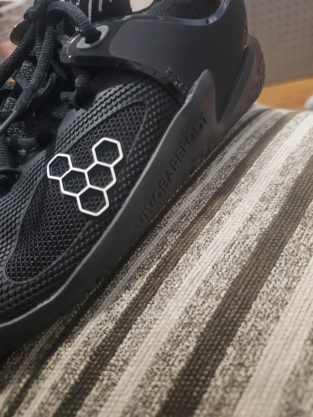 Vivobarefoot Motus Vis Black Training Shoes Size 38 - photo 3