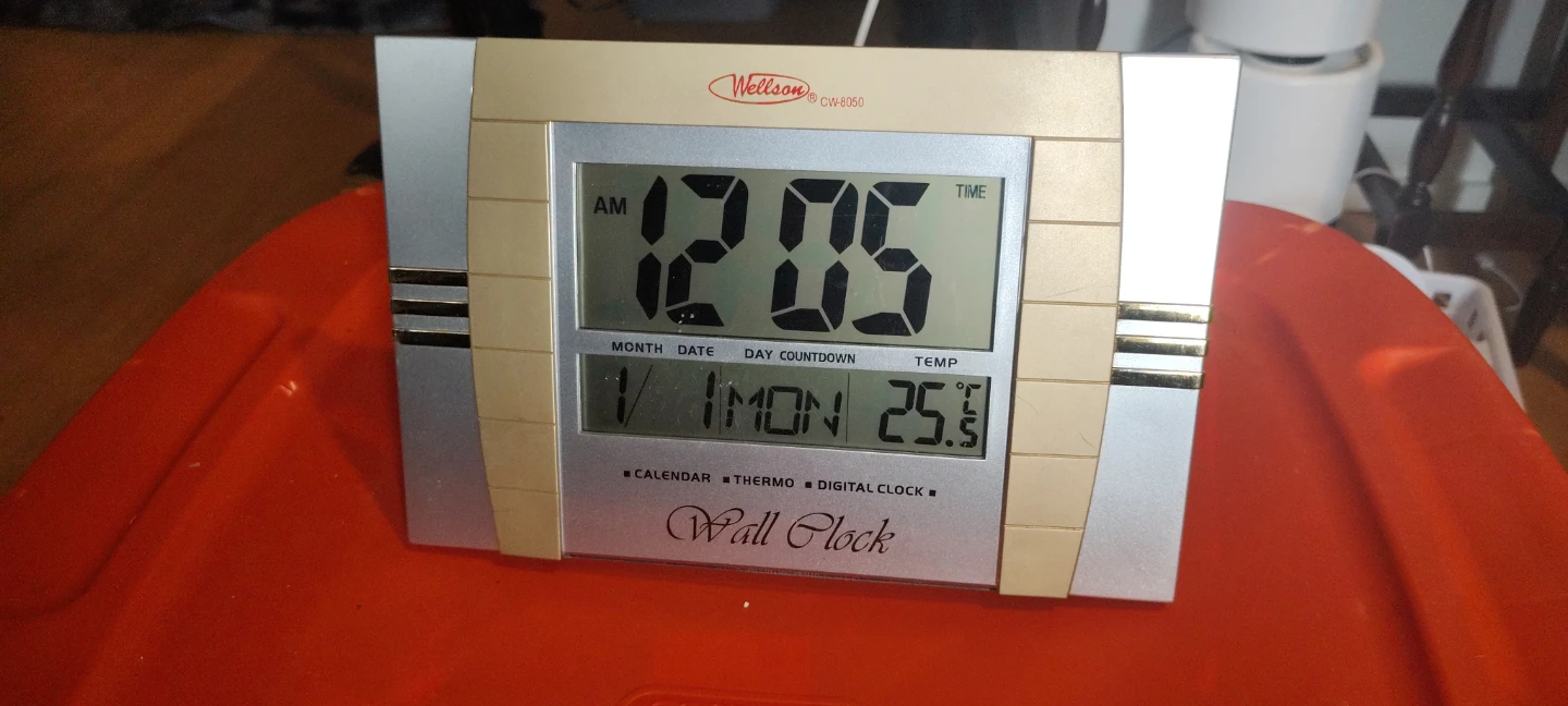 Wellson CJW-8050 Digital Wall Clock - photo 2