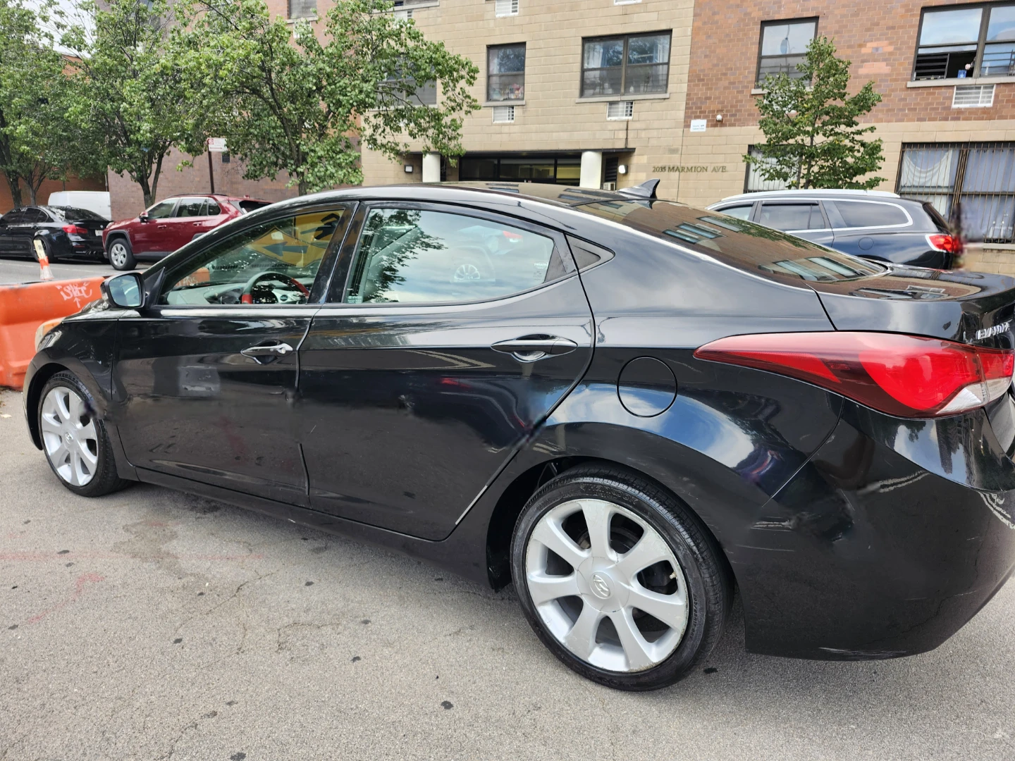2013 Hyundai Elantra limited - photo 3