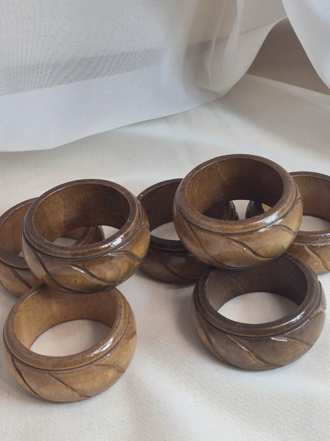Set of 7 Wooden 1 3/4" x 1" Napkins Rings Etc. DECOR