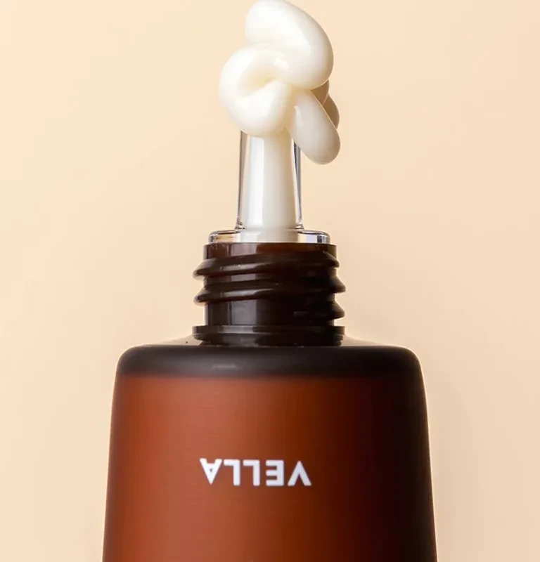 *NEW Vella Neck Cream