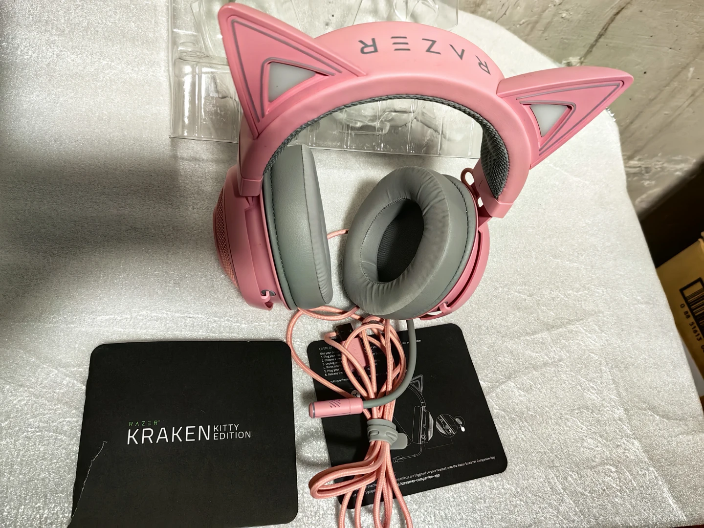 Razer Kraken Kitty Edition Gaming Headset - photo 3
