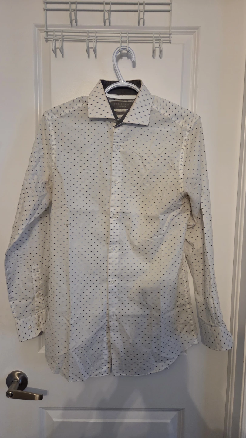 Perry Ellis Premium Slim Fit Dress Shirt
