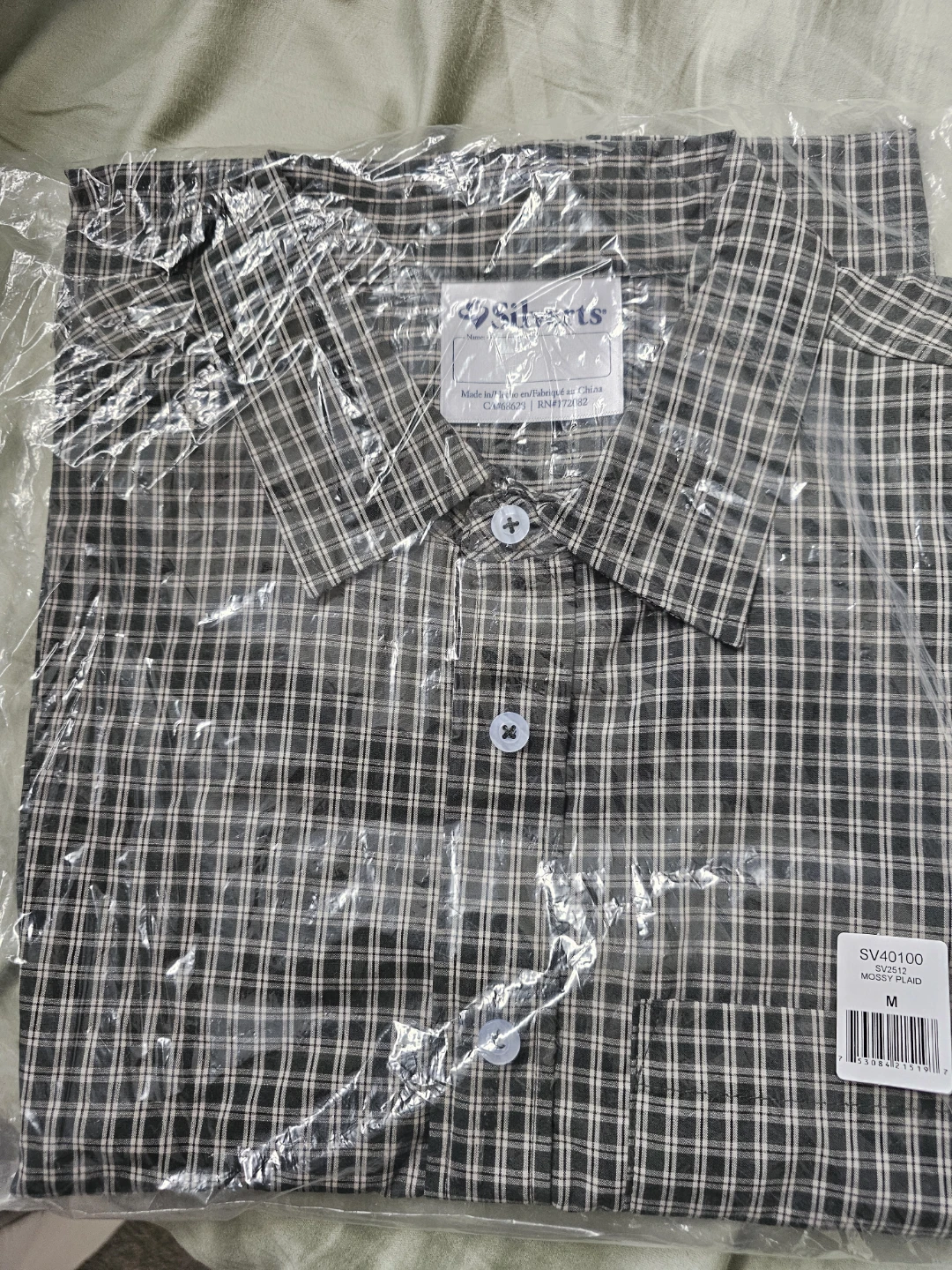 Two Silverts Brand Magnetic Button Shirts - Size M - photo 2