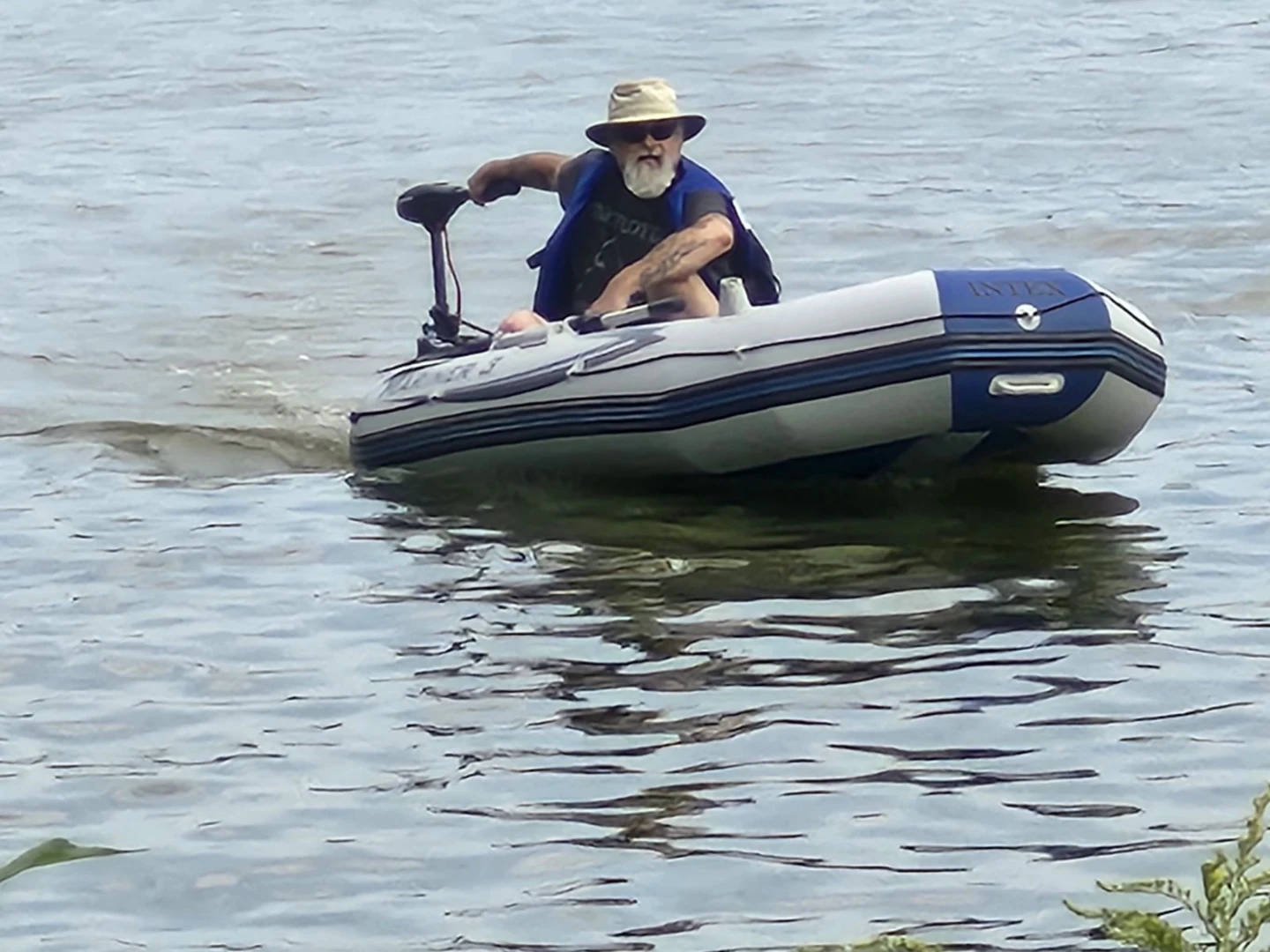 Boat, motor and Bluetooth lithium deep cycle battery. - photo 2
