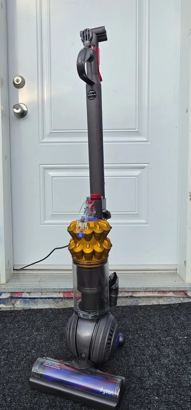 Dyson Ball Animal Upright Vacuum Cleaner - photo 2