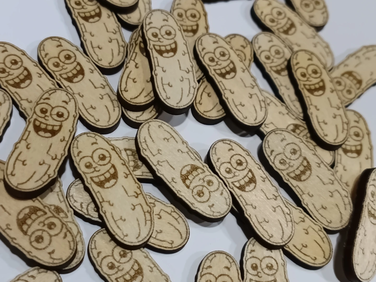 Pickle Wooden Charms - 100 pack - photo 4