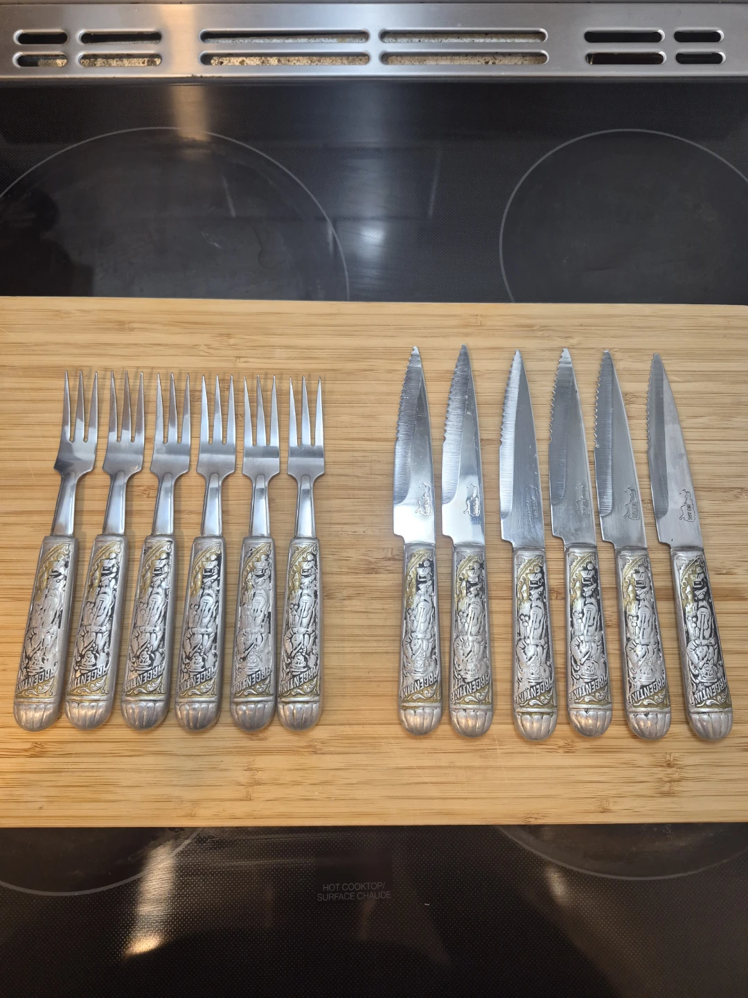 Vintage Argentinian BBQ Cutlery Set - 12pc w/ Case