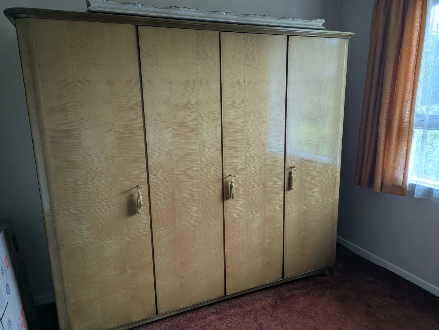 Vintage Wardrobe