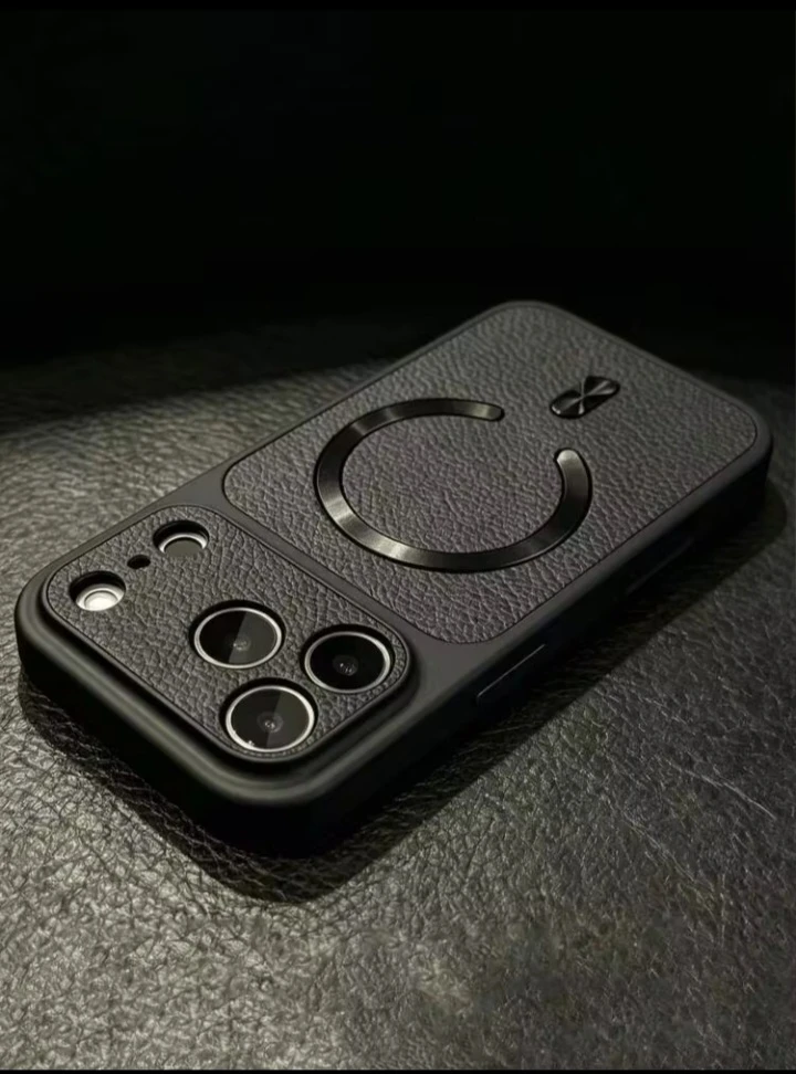 iPhone Case with Magnetic Ring