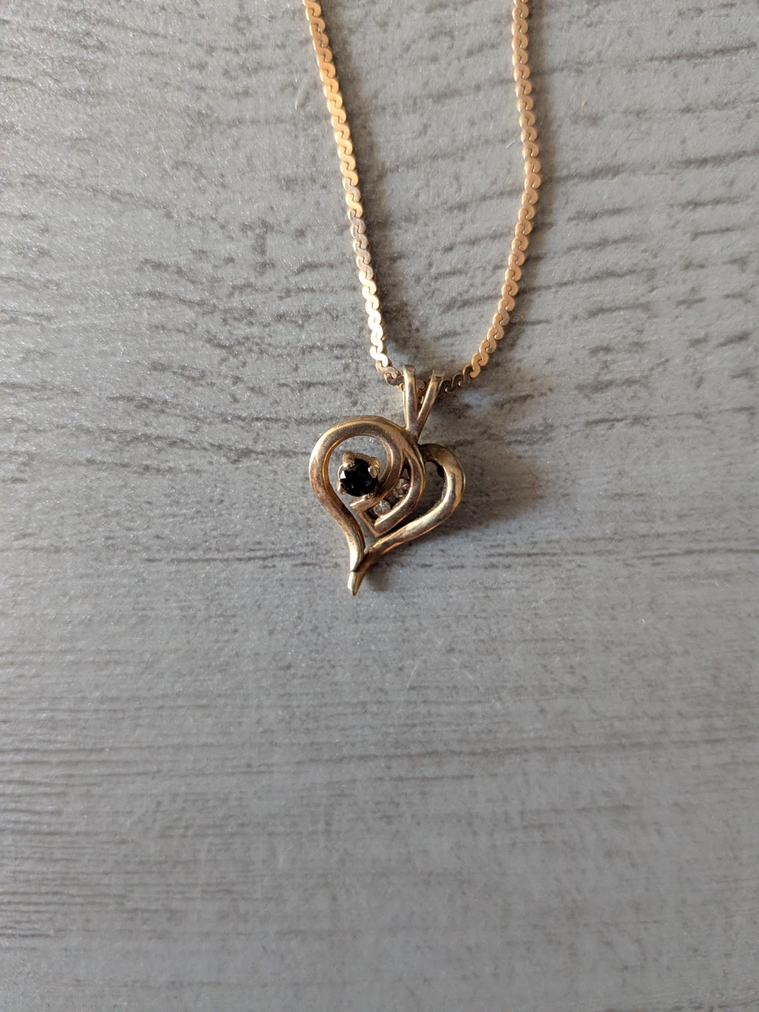 10K Gold Heart Pendant Necklace - photo 2