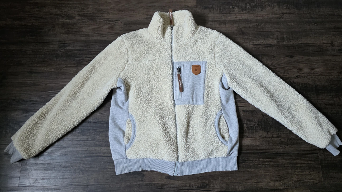 WANAKOME Cream Sherpa zip up Ladies size Large