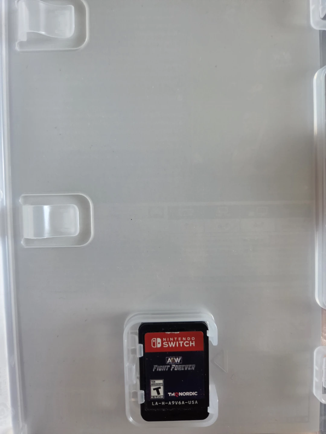 5 Nintendo Switch games  and a Nintendo Switch Lite case. - photo 3