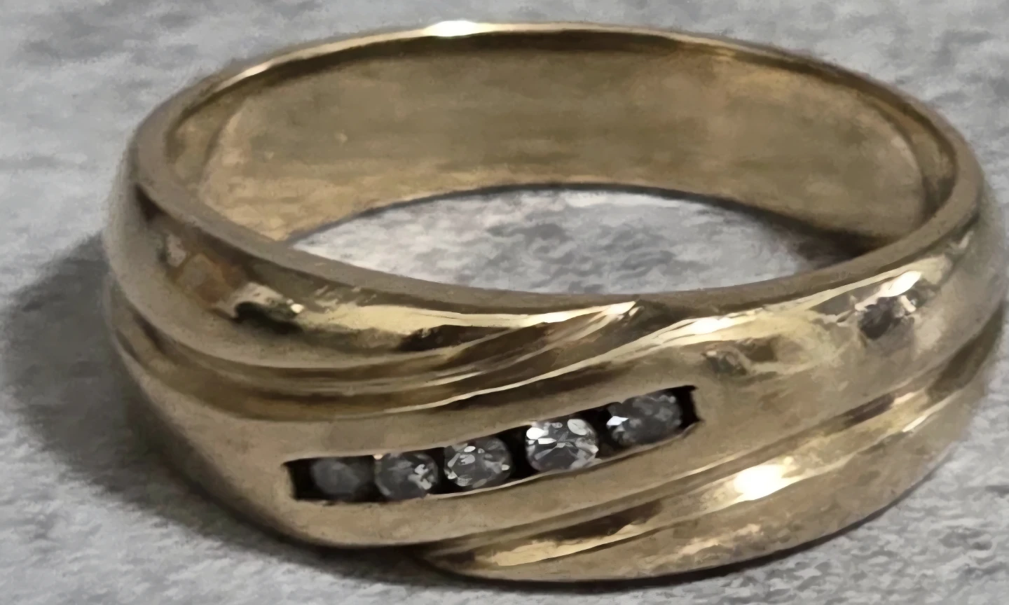 Vintage 10k Gold, 5 Diamond Mens Wedding Band Ring