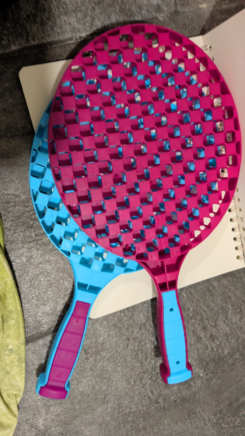 Beach Paddles (2x) - Pink & Blue Plastic