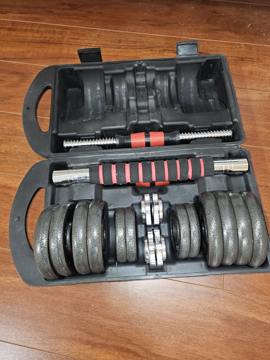 15 KG Cast Iron Dumbbell Set with Case