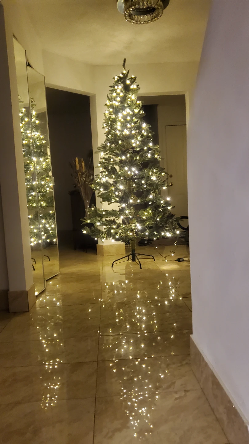 Pre-lit Artificial Christmas Tree with White Lights - photo 3