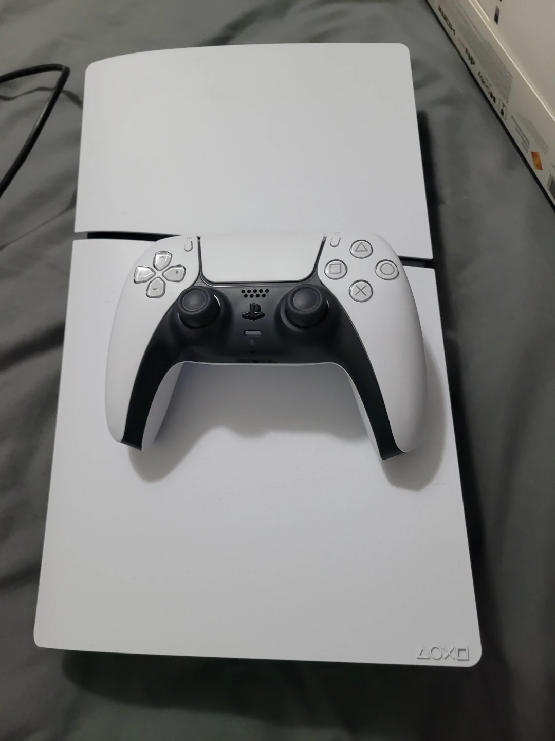 Sony PlayStation 5 PS5 Console + Controller