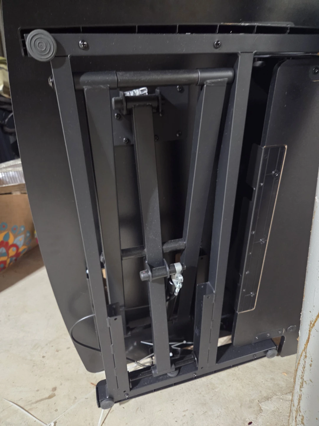 Airlift Pro Standing Desk Converter - photo 3