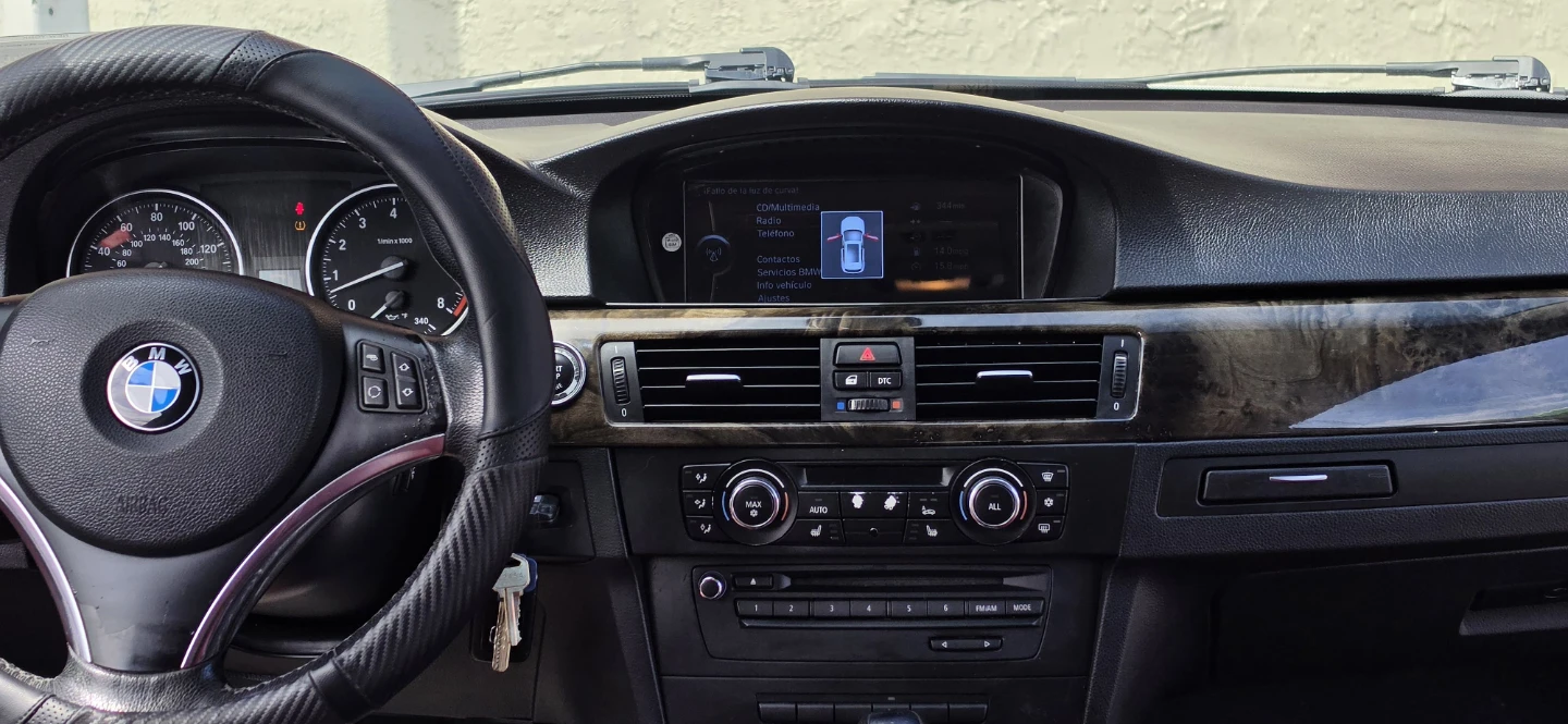 BMW 3 Series Coupe - photo 5