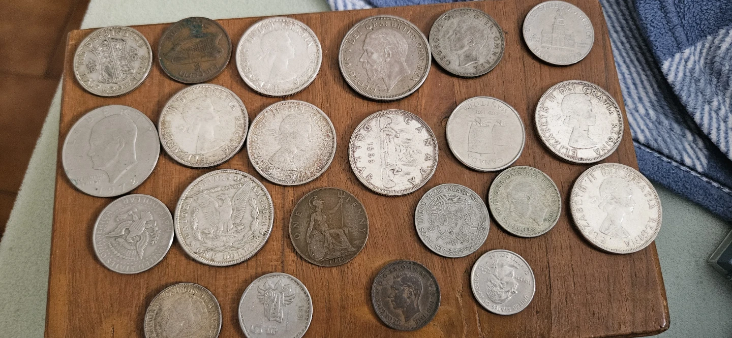 Collection of Assorted Coins - photo 2
