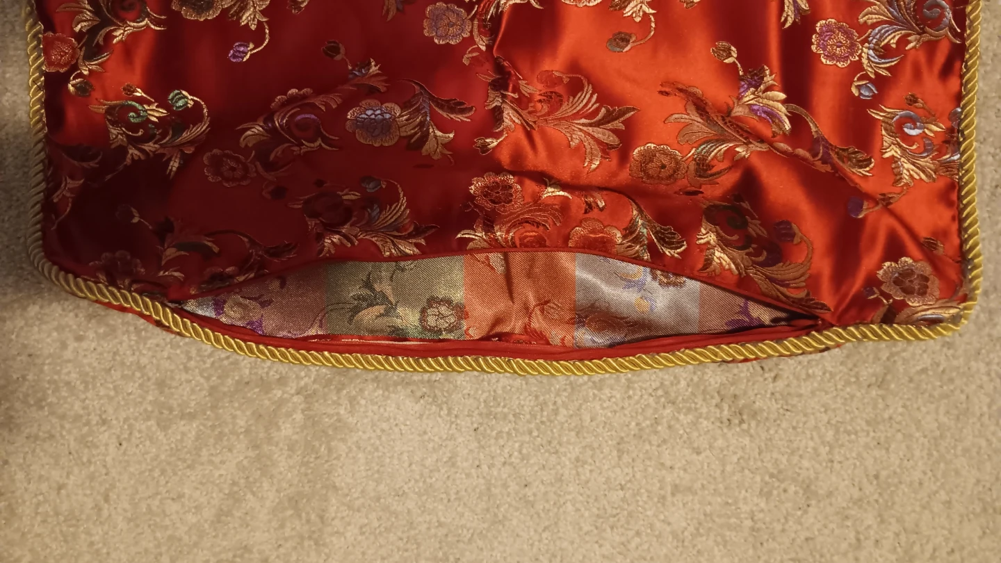 Decorative Red Floral Cushion Covers Set 20x20 - photo 3