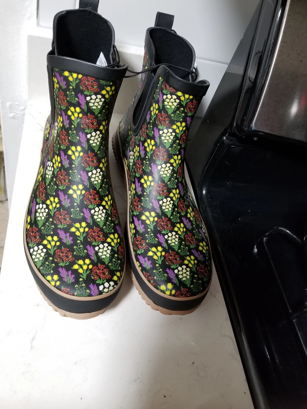 NEW Women's Western Chief Floral Rain Boots