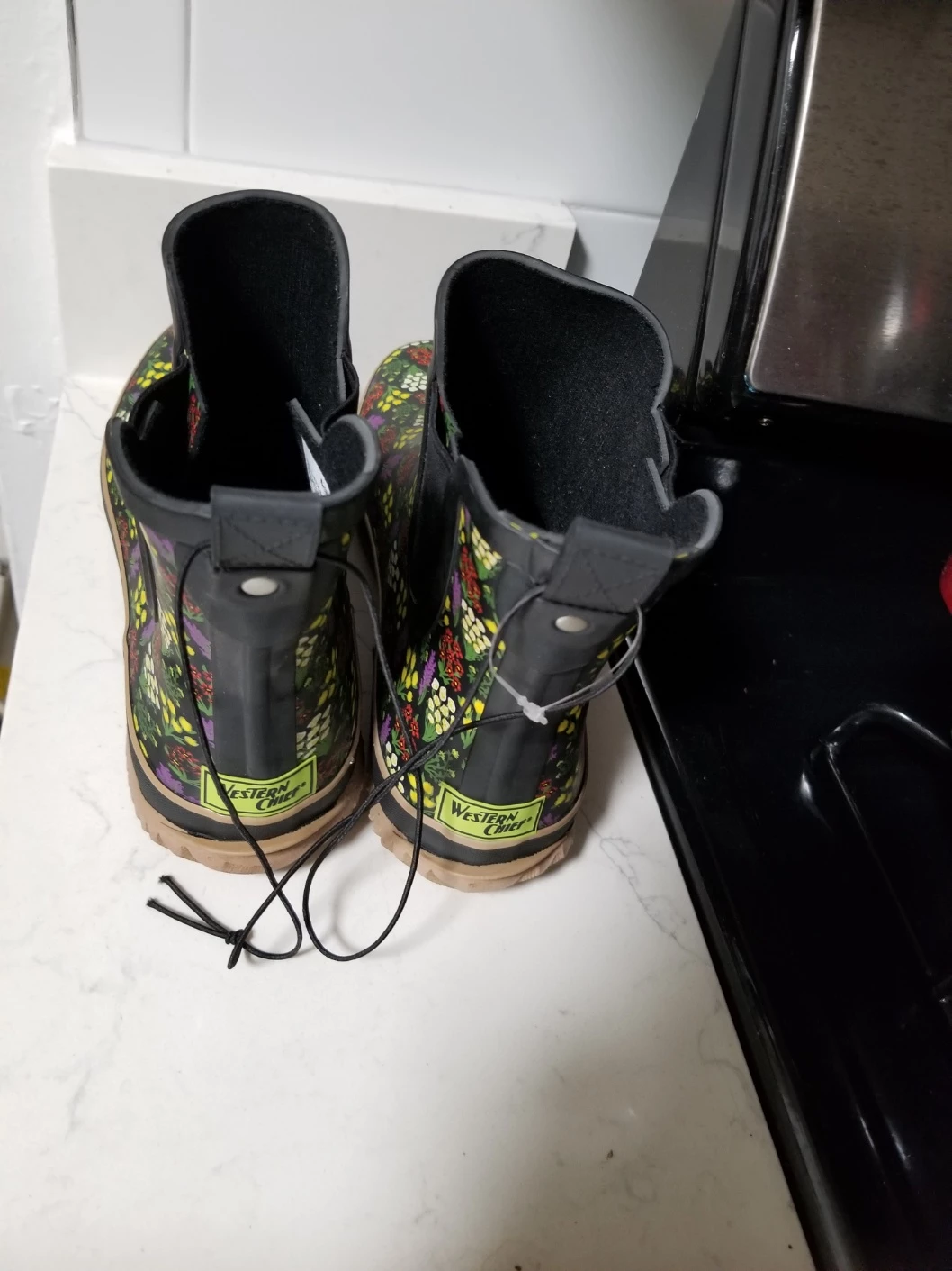 NEW Women's Western Chief Floral Rain Boots - photo 4