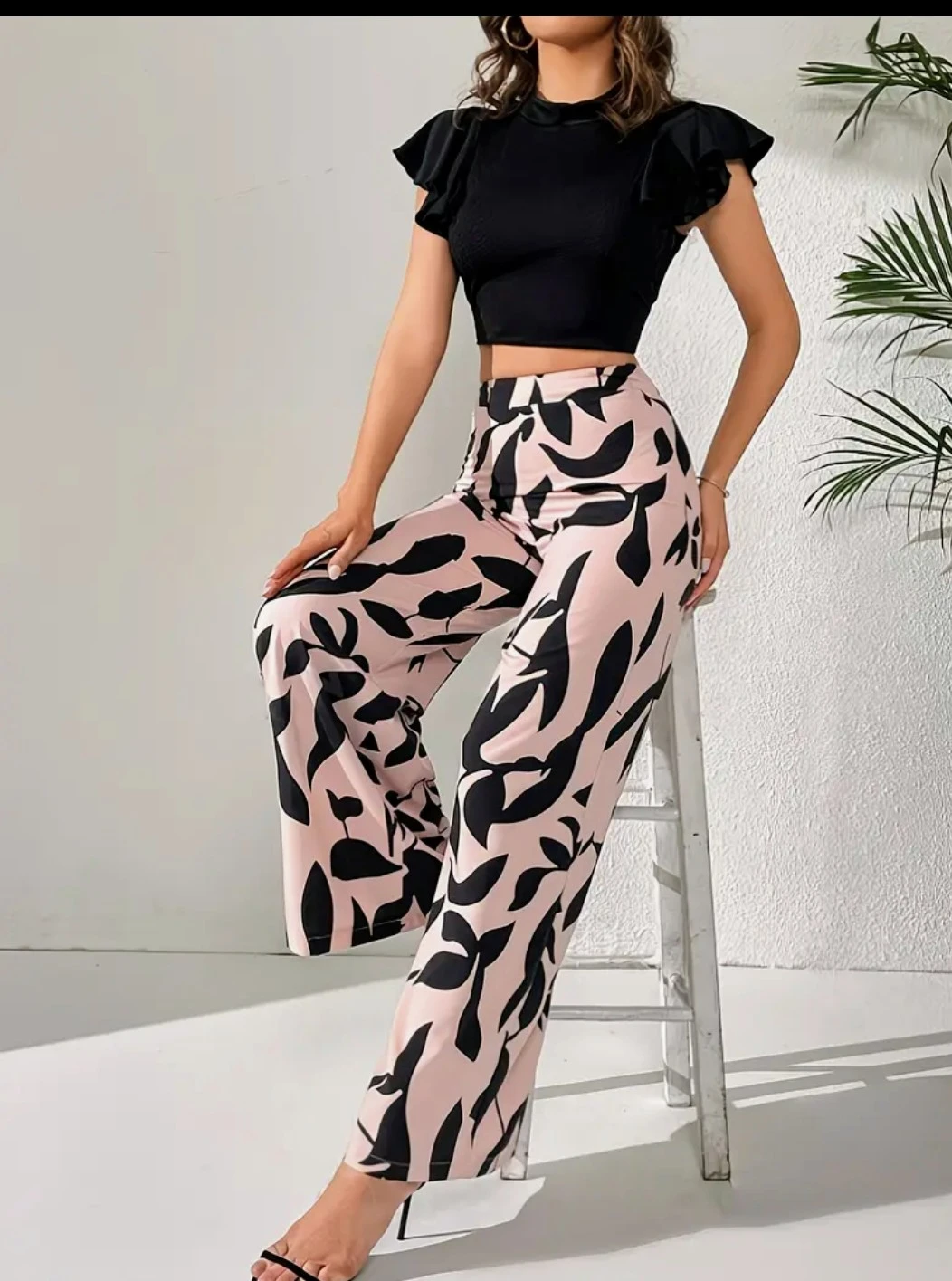 Women's Wide-Leg Pants Size Medium