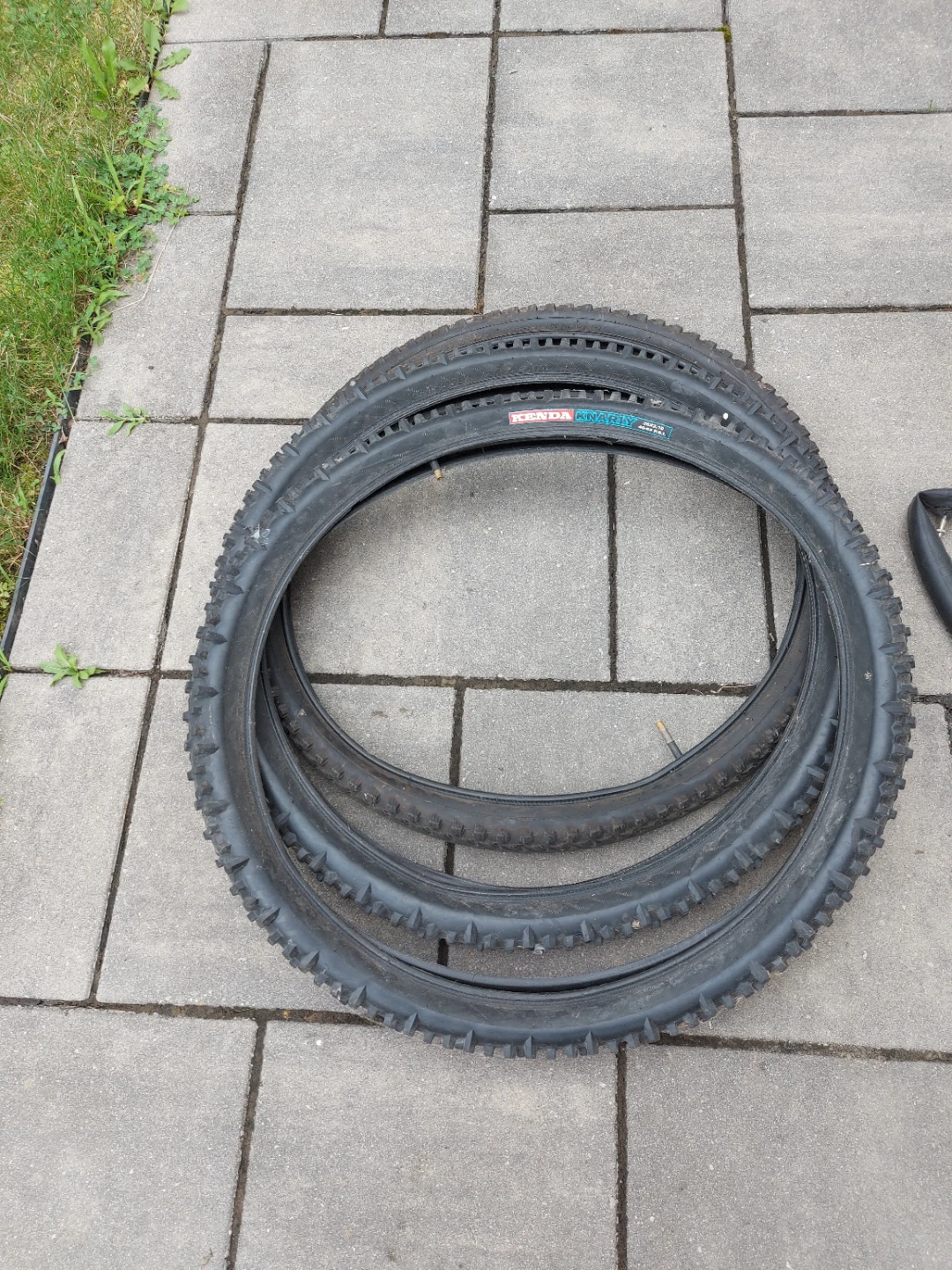 NARNARLY 26x2.10 Bicycle Tire