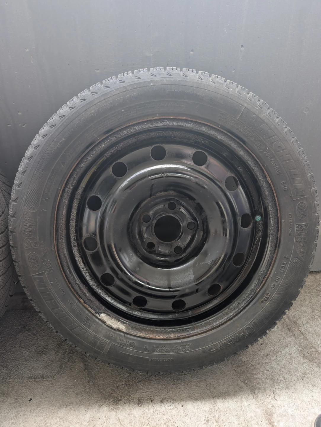 Michelin X-Ice 205/55R16 Winter Tires on Steel Rims - photo 4