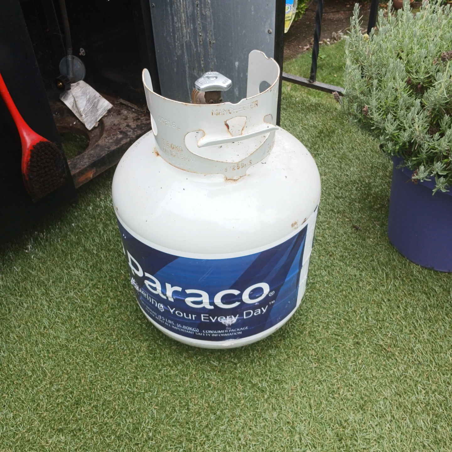 Paraco Propane Tank