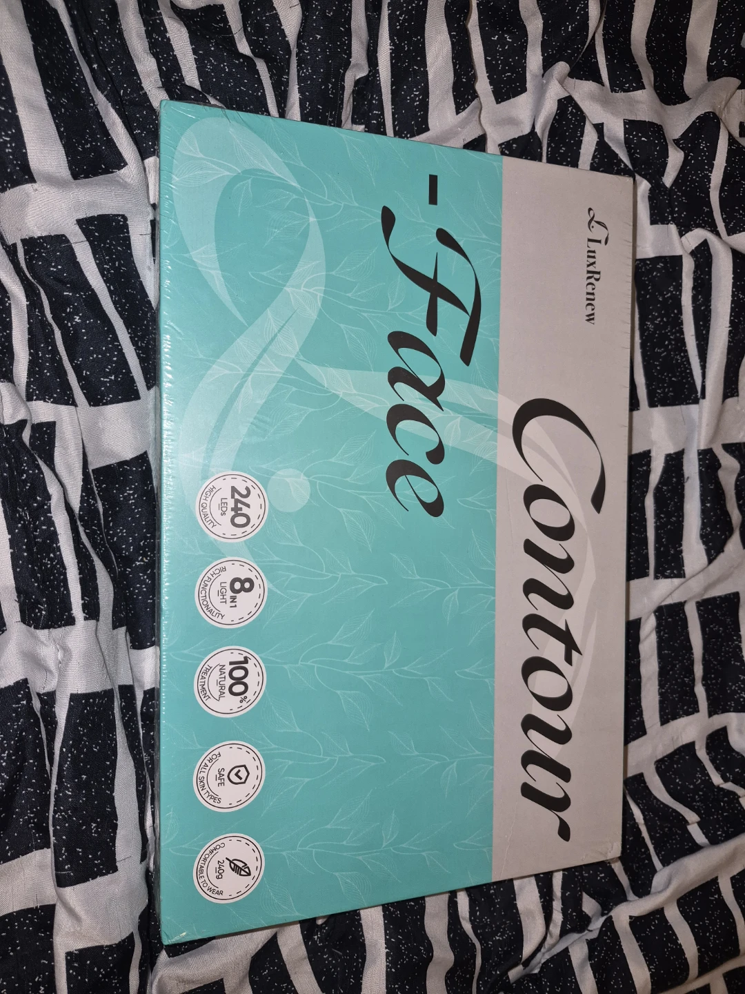 LuxRenew Face Contour LED Light Therapy Device