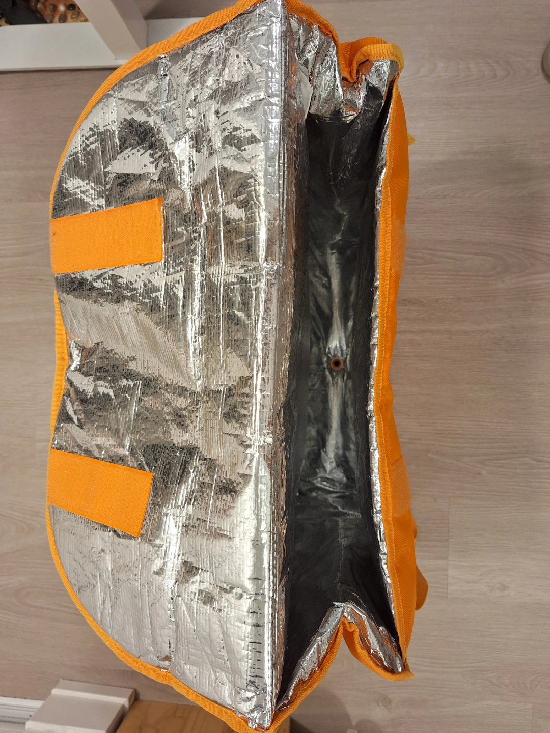SkipTheDishes Insulated Delivery Bag - photo 2