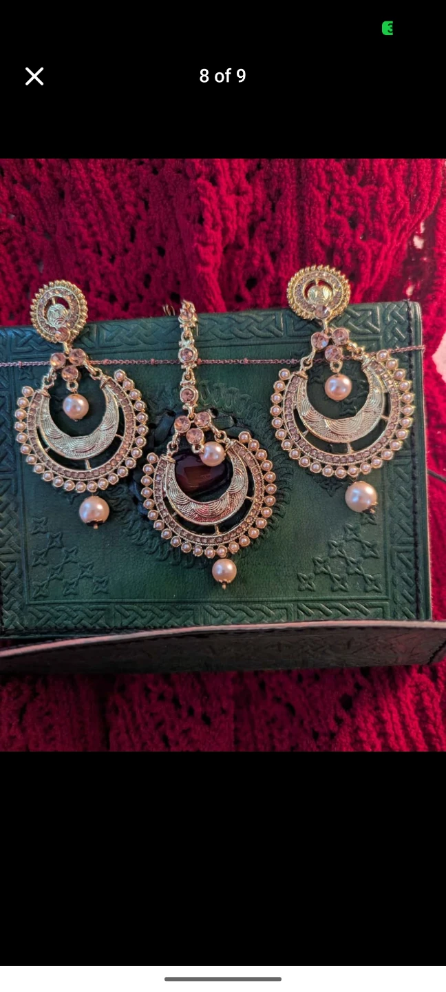 Earrings $5 each - photo 3