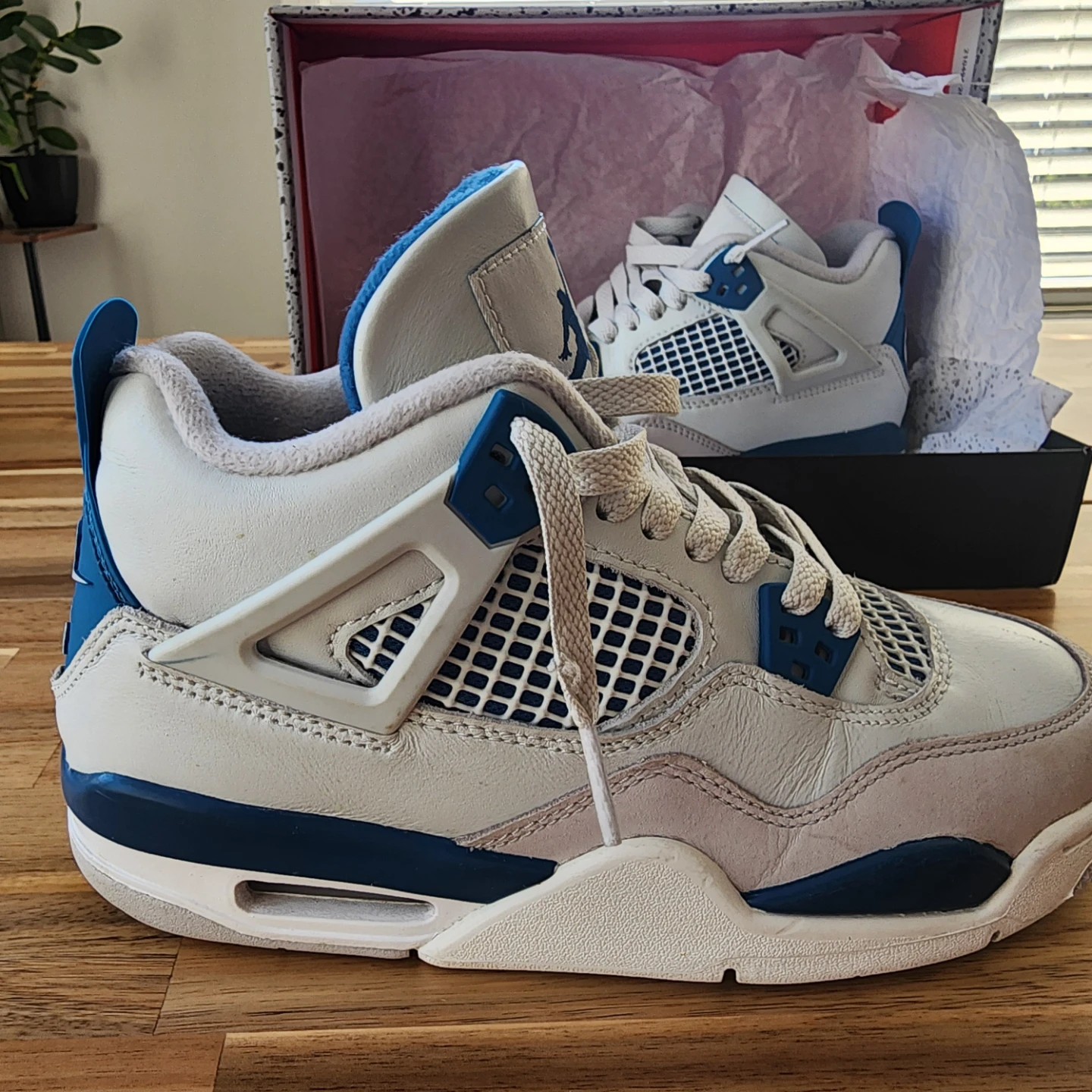 Nike Air Jordan 4 Retro ( military blue)