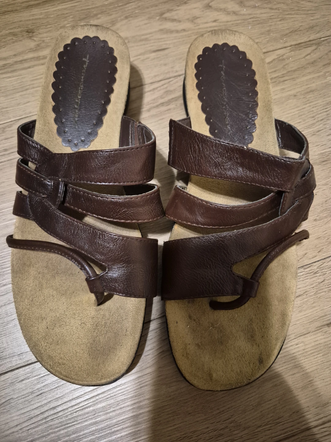 Trendsetter Women's Brown Leather Sandals 9.5