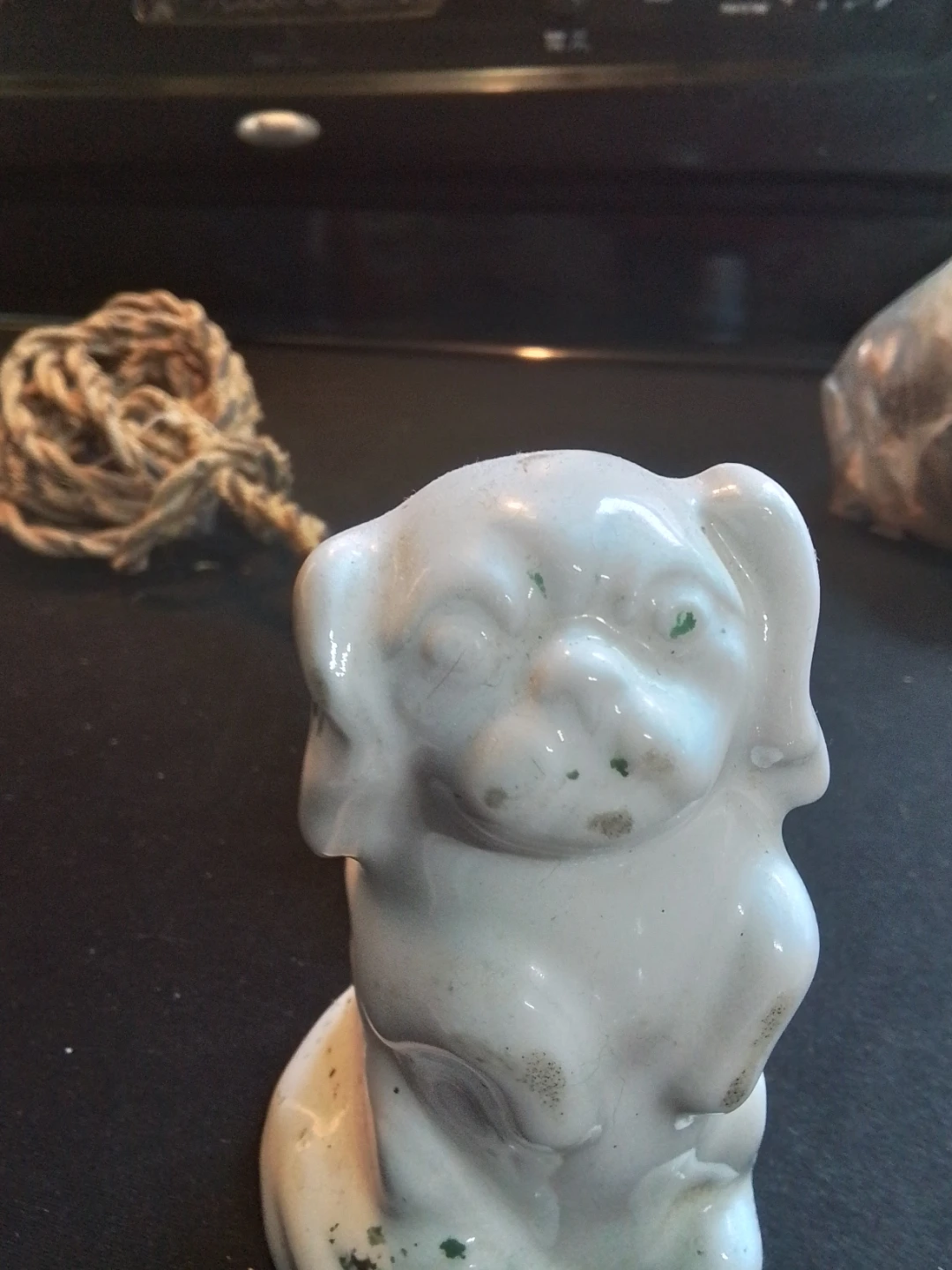 Antique 1920s Alec-Tri-Pup Porcelain Dog Electrical Outlet - photo 2