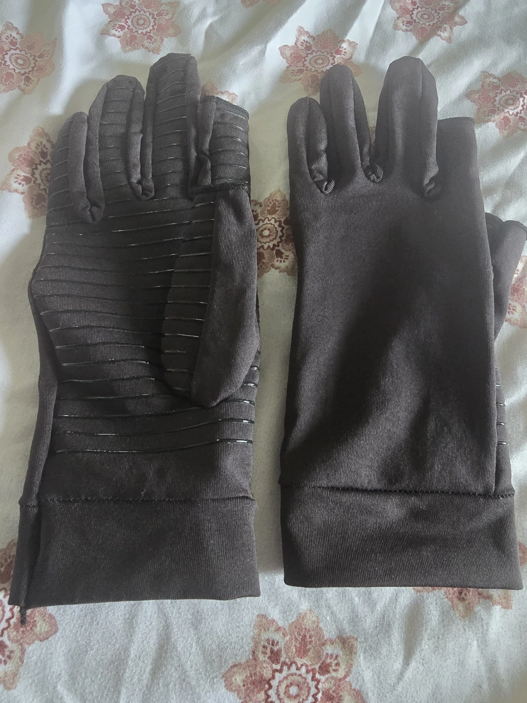 For pain relief Copper Compression Active Gloves Size S - photo 2