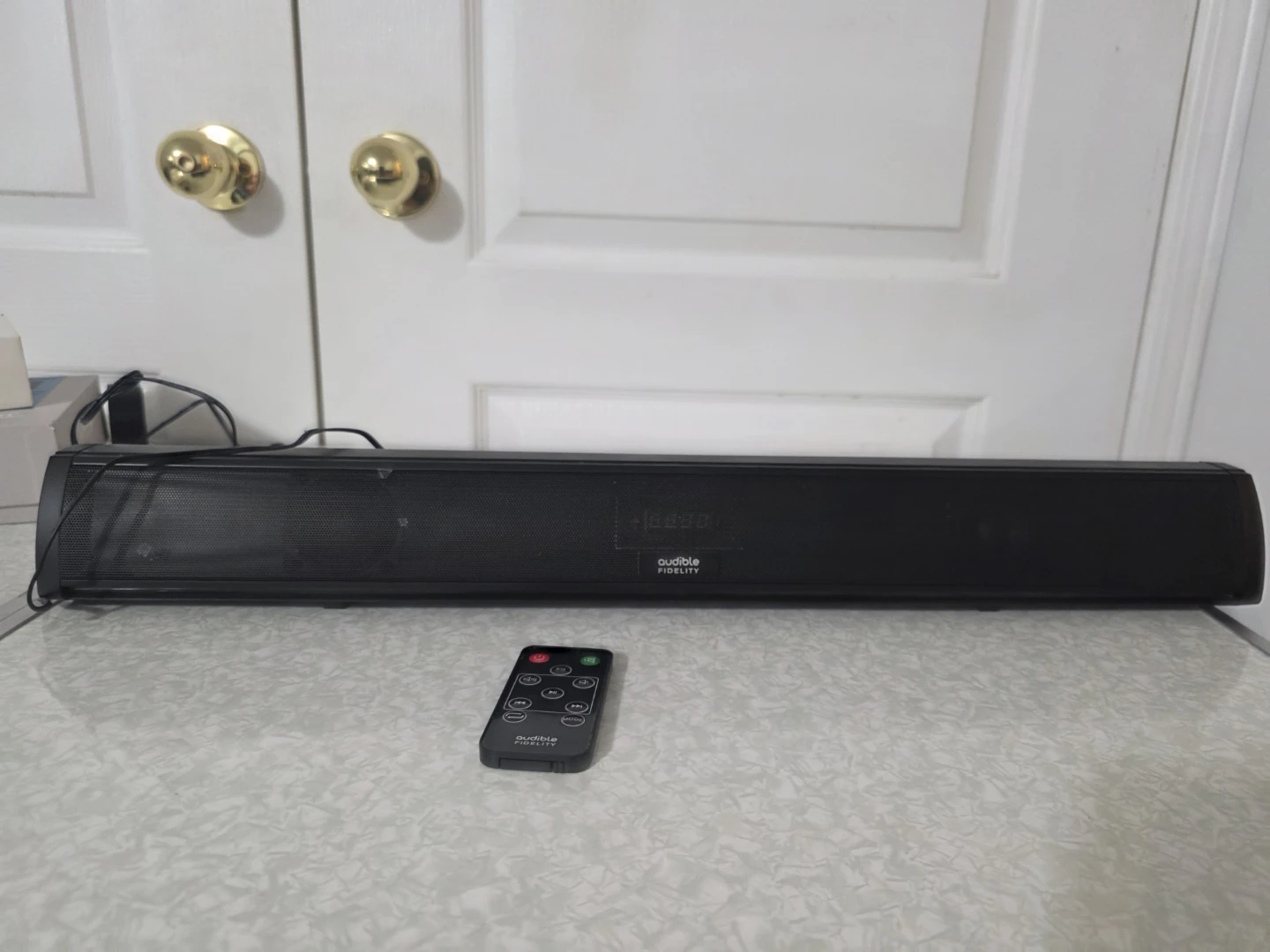 Audible Fidelity Soundbar with Remote