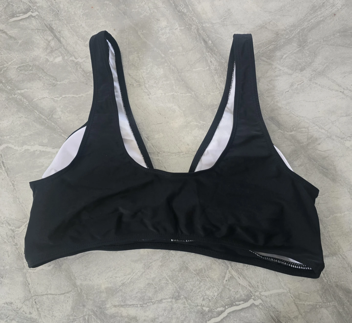 Large-Black Twisted Front Bikini Top - photo 3