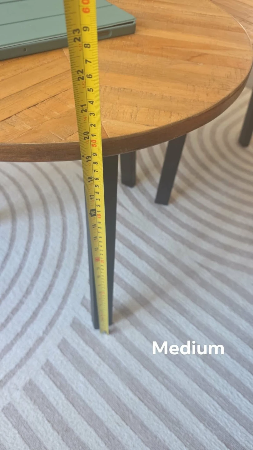 Neating Wooden Round  Tables - photo 5