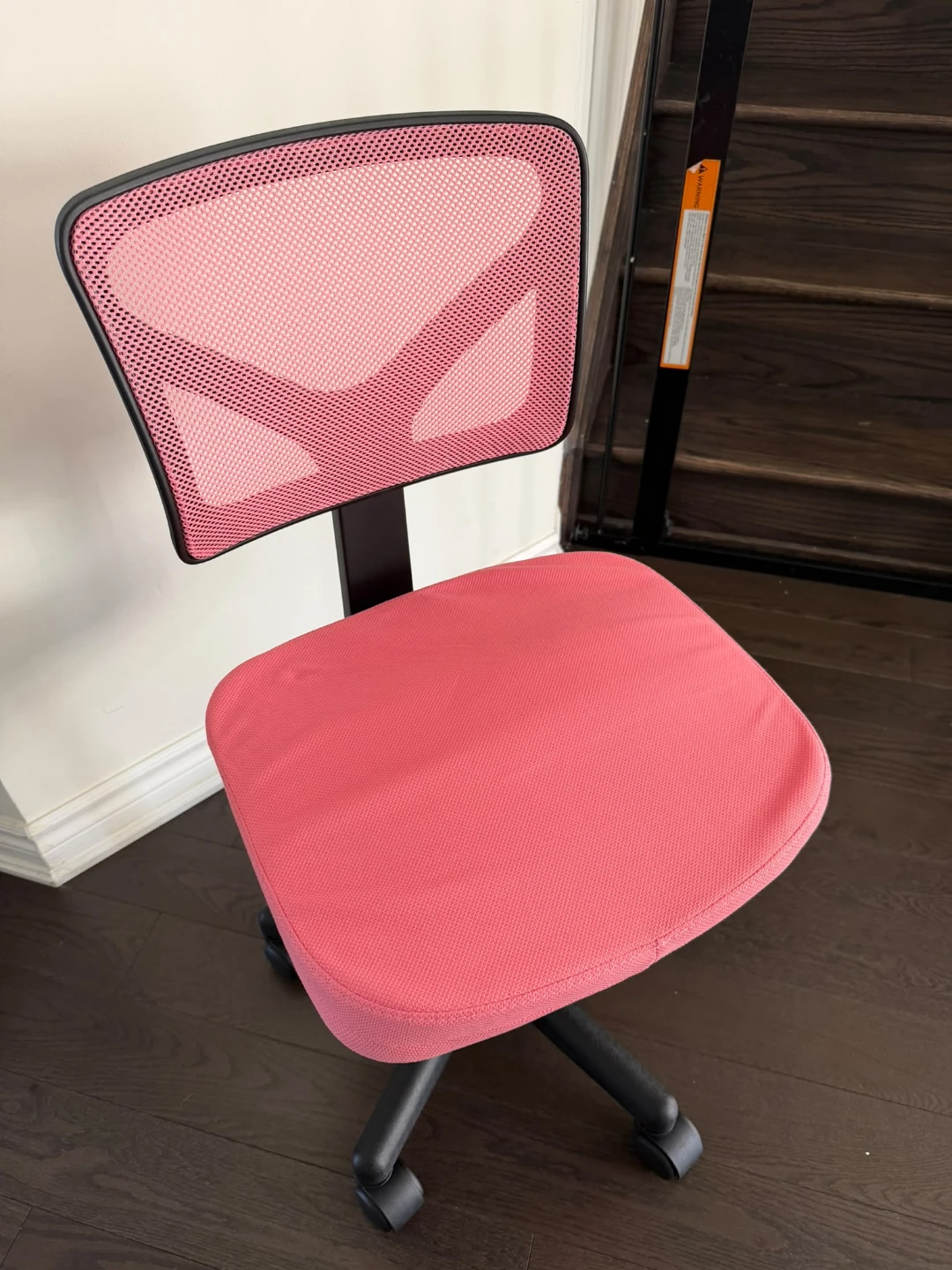 Pink Mesh Office Chair - photo 3