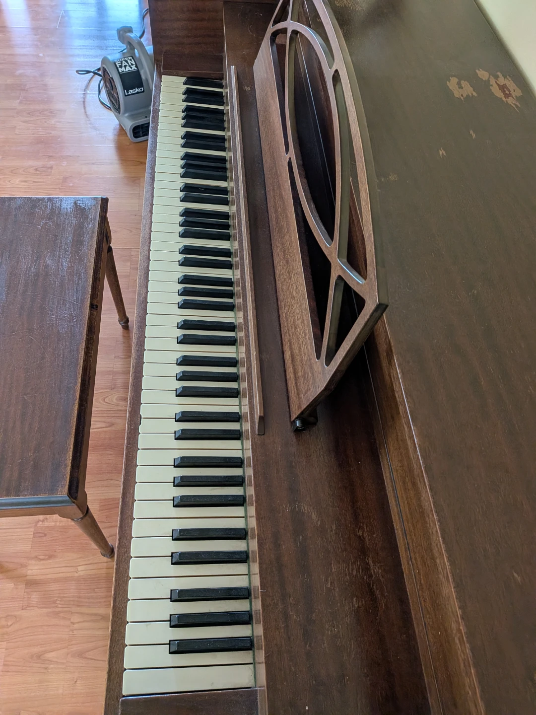 Wurlitzer Console Piano