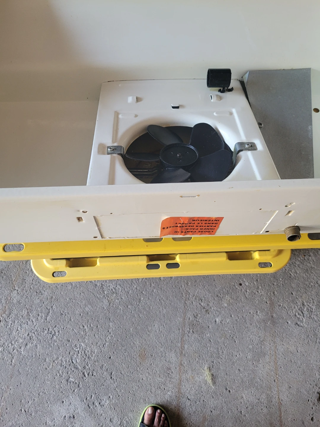 Used Range Hood Fan - photo 2