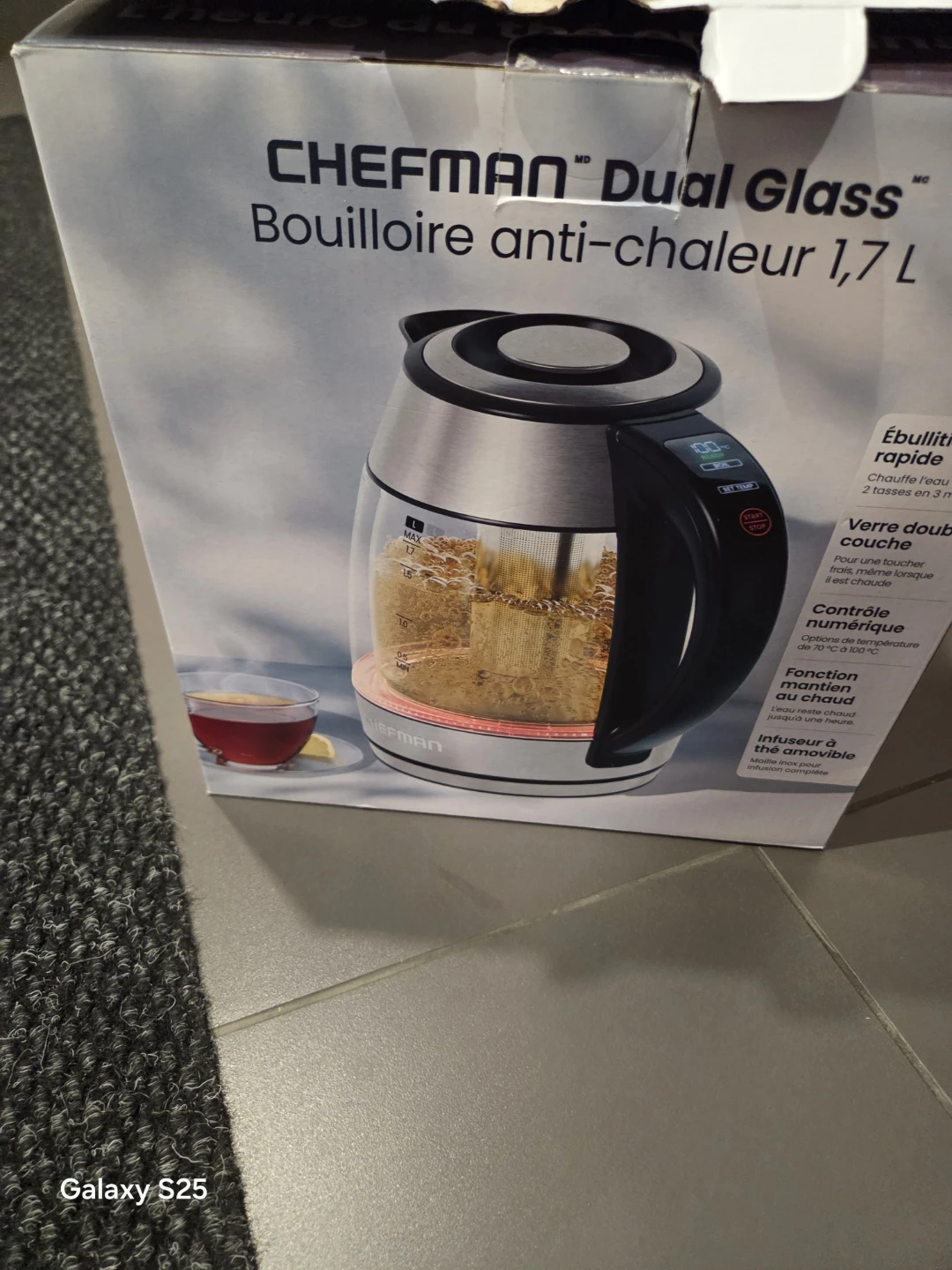 CHEFMAN Dual Glass 1.7L Cool-Touch Kettle