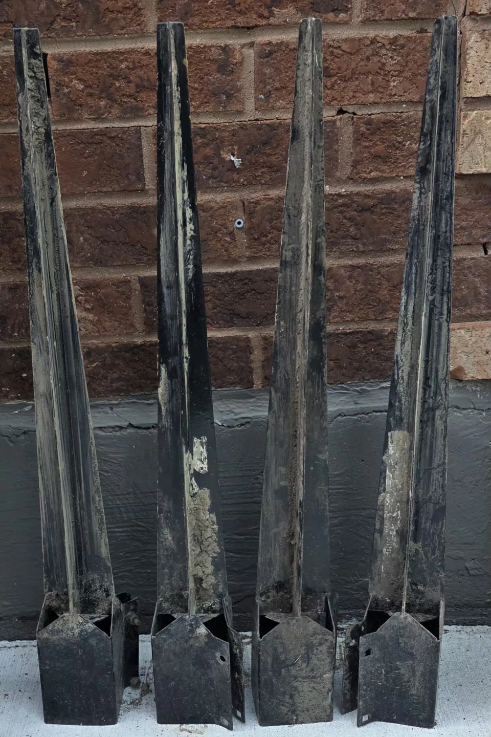 FREE 36-inch Steel Ground Spike for 4x4 Post Installation