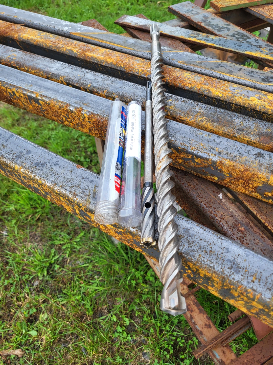 Bosch and Dewalt Drill Bits