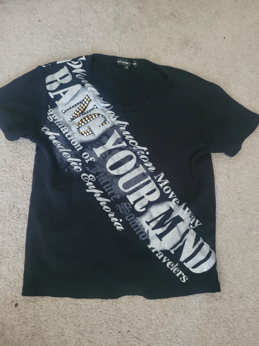 Defective struct t-shirt